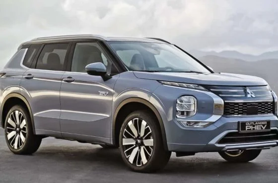 Mitsubishi Outlander PHEV 2025: O SUV Híbrido Plug-In de Alta Performance